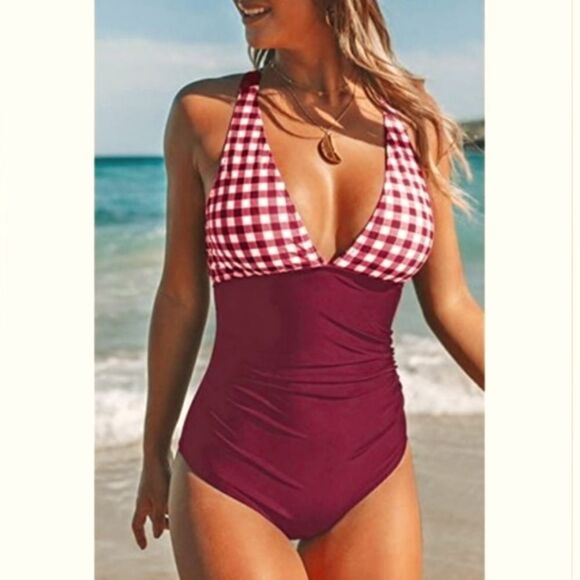 CUPSHE Women's Red White Gingham Ruched One Piece Swimsuit - Picture 1 of 8